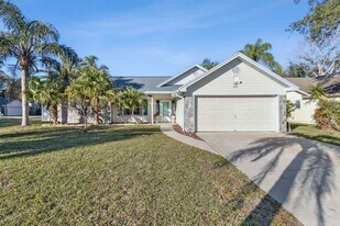 2131 Inverness Rd in Fernandina Beach, FL - Building Photo
