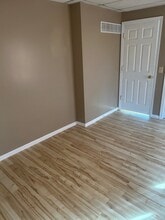 46 S Monroe St in Tiffin, OH - Foto de edificio - Building Photo