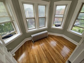 4831 N Springfield Ave, Unit 3A in Chicago, IL - Building Photo - Building Photo