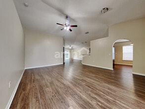 1844 Saga Ct in Middleburg, FL - Building Photo - Building Photo