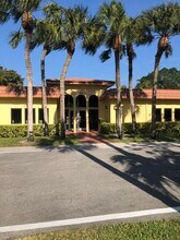 866 SW 9th Street Cir, Unit 205 in Boca Raton, FL - Building Photo - Building Photo