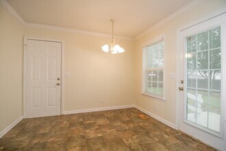 1527 Dodd Trail in Murfreesboro, TN - Foto de edificio - Building Photo