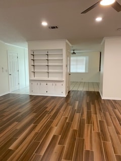 228 E Greenfield Dr in Wake Village, TX - Building Photo - Building Photo