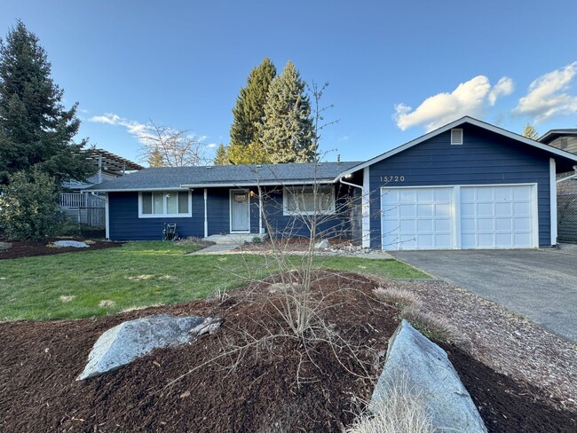 property at 15720 NE 53rd St