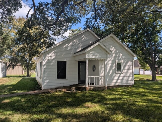 property at 10143 FM 524 Rd