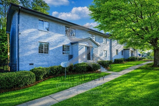 property at 2065 Alison Ct SW
