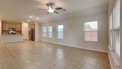 3738 E Vicksburg Estates Dr in Missouri City, TX - Building Photo - Building Photo