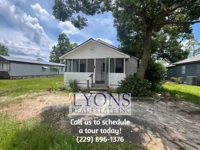 property at 903 E Bee Tree Ave