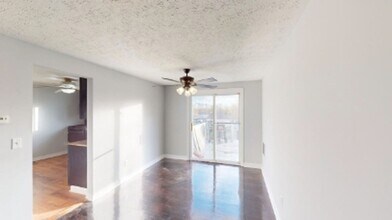 3801 Adell Rd in Columbus, OH - Building Photo - Building Photo