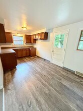 6029 Poketa Rd in Verona, PA - Building Photo - Building Photo