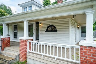 1303 S Roxboro St in Durham, NC - Building Photo - Building Photo