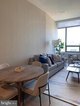 2130 Arch St in Philadelphia, PA - Building Photo - Building Photo