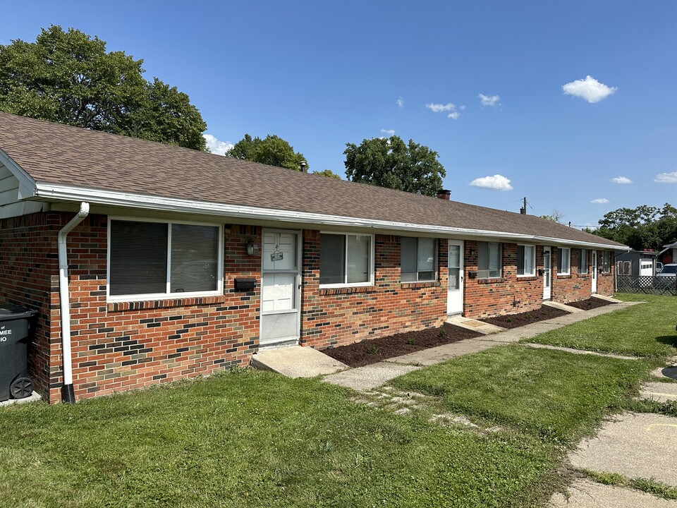 1028 Conant St, Unit 2 in Maumee, OH - Building Photo