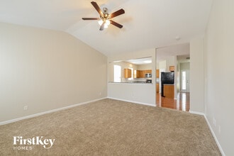 6063 Willomere Cir in Winston-Salem, NC - Foto de edificio - Building Photo