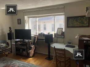 200 Kelton St in Boston, MA - Building Photo - Building Photo