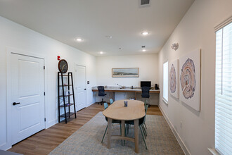 Alluvian Terrace in Cookeville, TN - Foto de edificio - Interior Photo