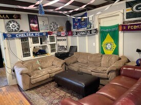 3017 N Maryland Ave in Milwaukee, WI - Building Photo