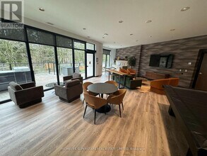 525 New Dundee Rd in Kitchener, ON - Building Photo - Building Photo