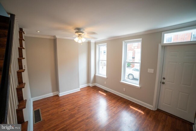 2221 Pemberton St in Philadelphia, PA - Building Photo - Building Photo