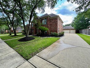 3719 Emerald Falls Dr in Houston, TX - Building Photo - Building Photo