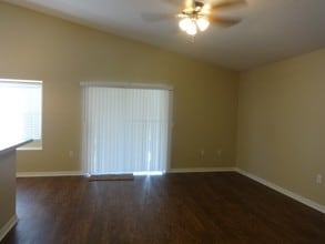 10835 Peppersong Dr in Riverview, FL - Building Photo - Building Photo