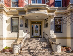 Vinecroft in Lynn, MA - Foto de edificio - Building Photo