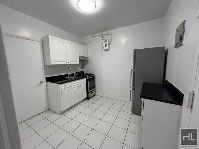 property at 1427 York Ave