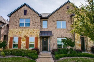 3927 Cascade Sky Dr in Arlington, TX - Building Photo - Building Photo