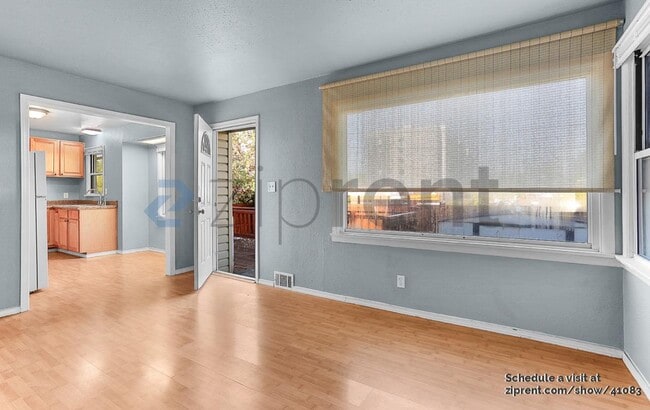 11246 1st Ave S in Seattle, WA - Building Photo - Building Photo