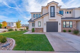 518 Bailey Ln in Washington, UT - Building Photo