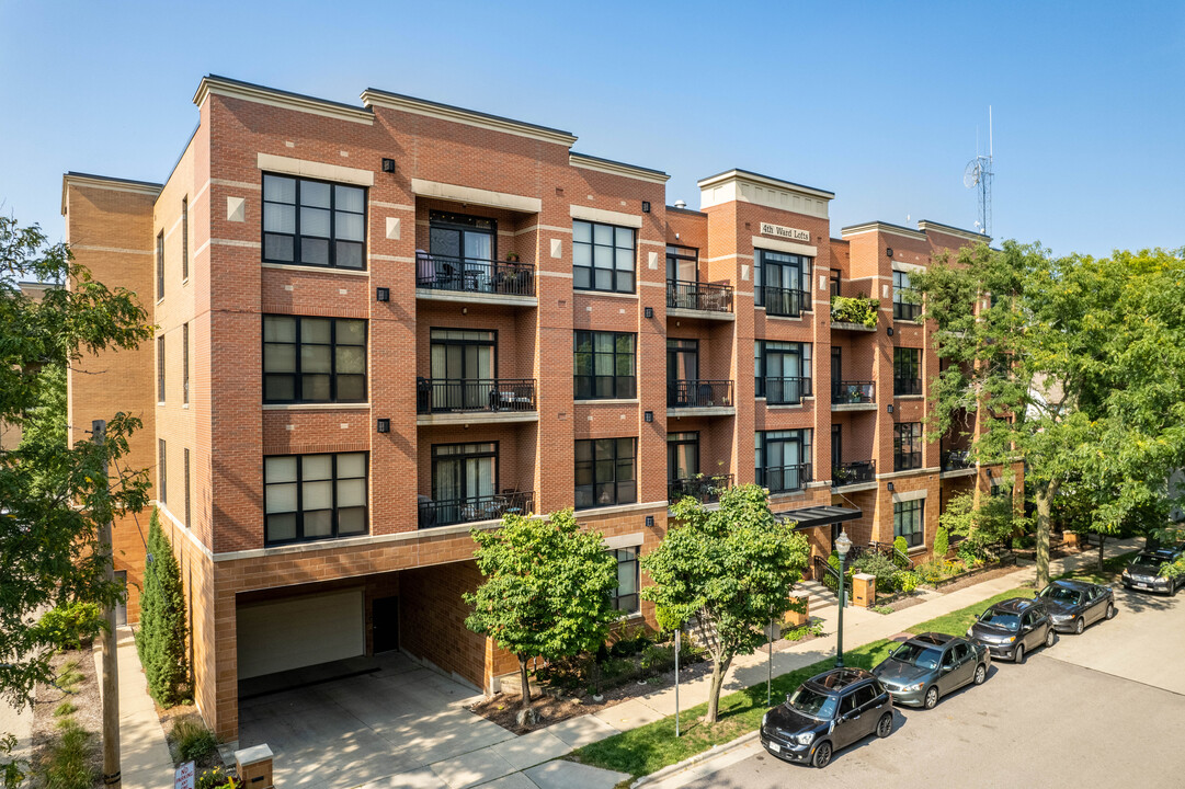 614 W Doty St in Madison, WI - Foto de edificio