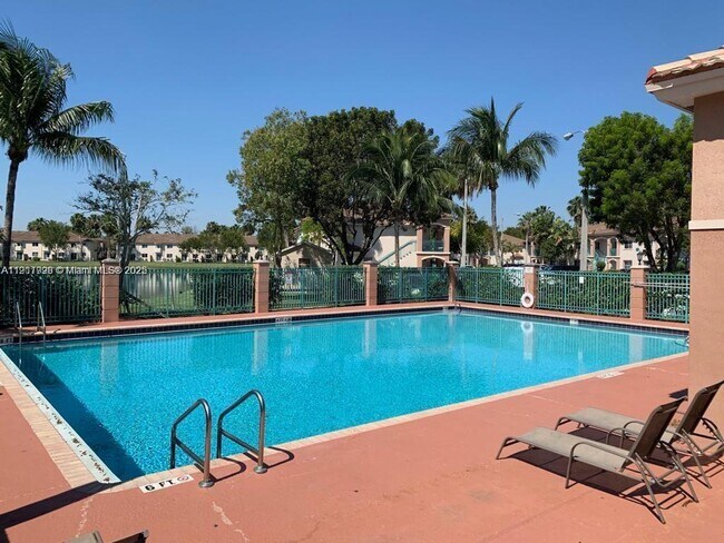 2920 SE 13th Rd in Homestead, FL - Building Photo - Building Photo