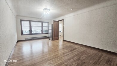 4235 Brooklyn Ave NE in Seattle, WA - Building Photo - Building Photo