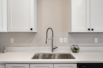 397 Mule Academy Rd in Fishersville, VA - Building Photo - Building Photo