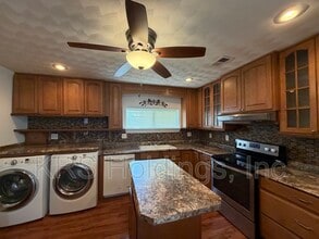 28 Gillis Rd in Portsmouth, VA - Building Photo - Building Photo