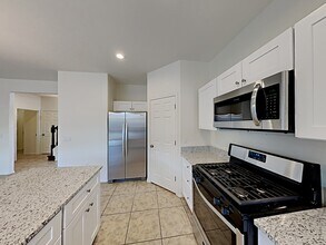 65 W Camino Rio Cebolla in Sahuarita, AZ - Building Photo - Building Photo
