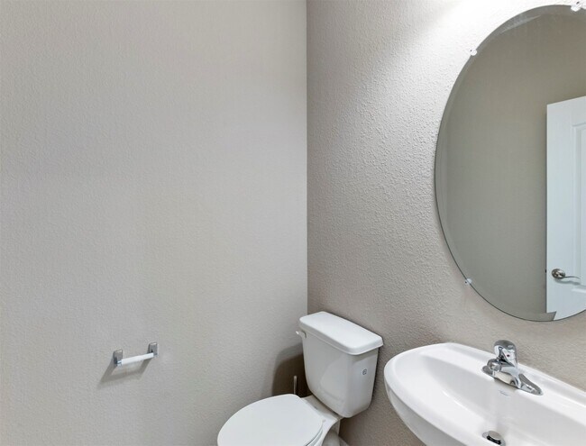 5712 Bluebonnet Ln in Rosenberg, TX - Building Photo - Building Photo