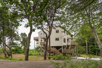 35 Parsons Beach Rd in Kennebunk, ME - Building Photo - Building Photo