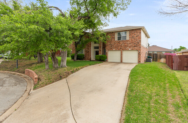 2207 Calumet Dr in Harker Heights, TX - Building Photo - Building Photo