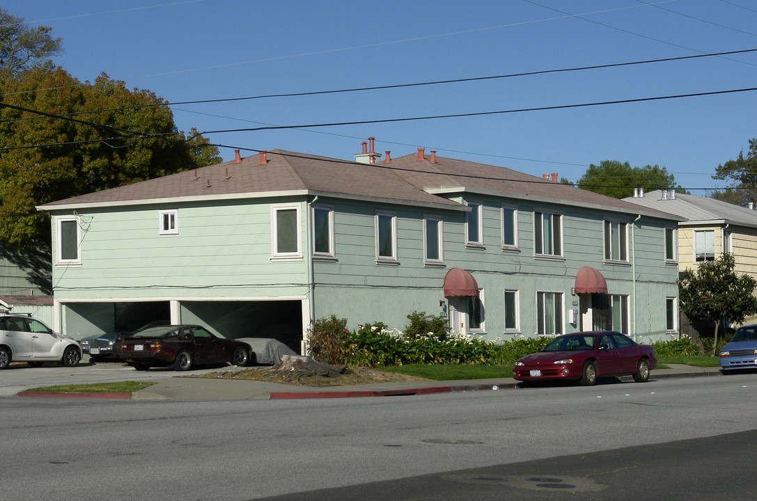 218 Winslow St in Redwood City, CA - Foto de edificio