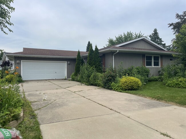 property at 323 Santa Fe Trail