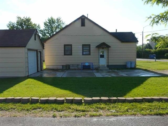 1218 N Hartman St in Boise, ID - Foto de edificio
