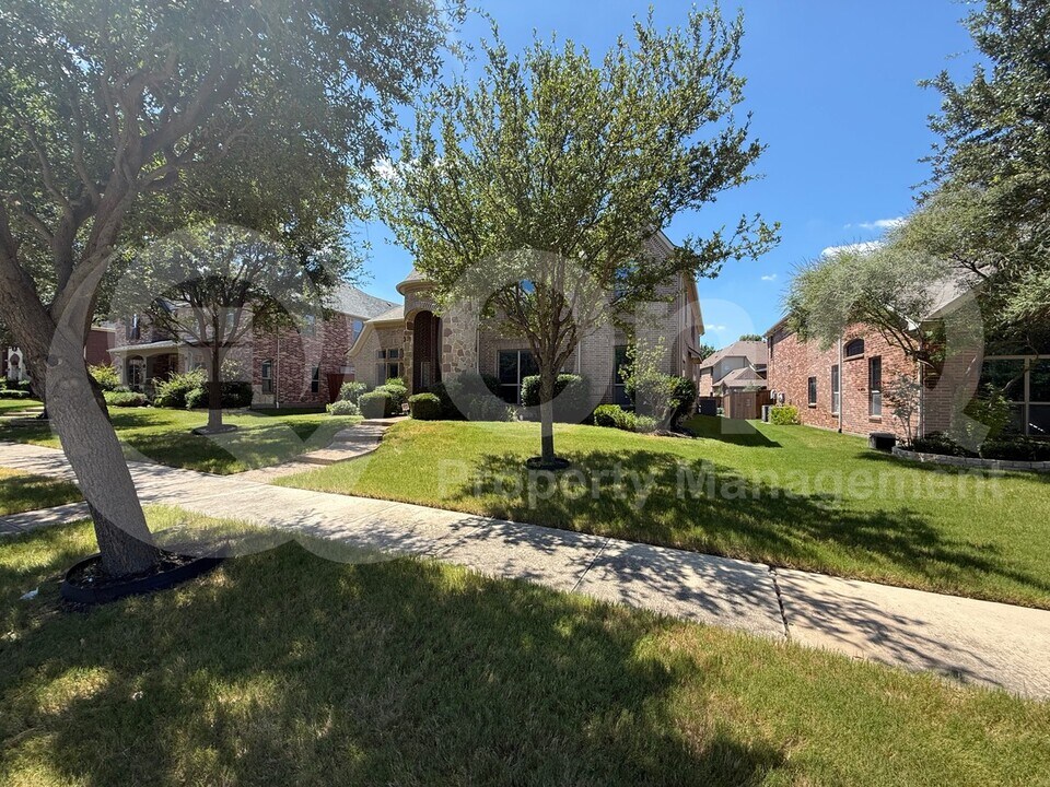 7483 Hidden Cove Ln in Frisco, TX - Building Photo