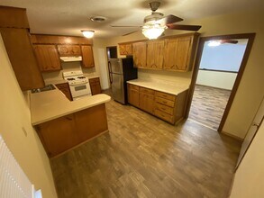 1408 H St in Barling, AR - Building Photo - Building Photo