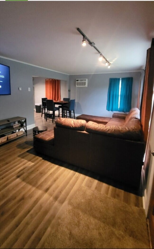 property at 318 Minocqua St