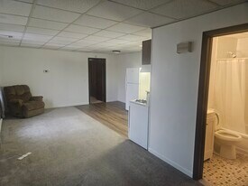 2974 Genesee St, Unit Apartment 12 in Buffalo, NY - Building Photo