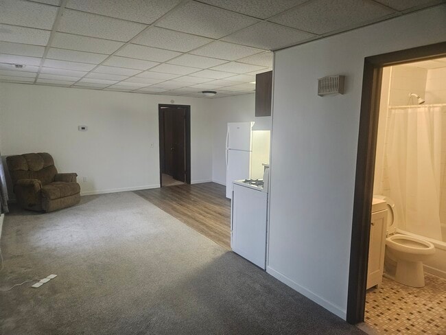 2974 Genesee St, Unit Apartment 12