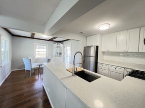 3064 Greenwood Ave in Highland Park, IL - Building Photo - Building Photo