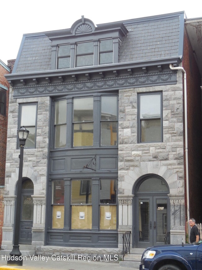 property at 431 Warren St