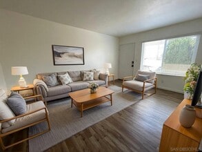 4515 Bancroft St in San Diego, CA - Building Photo - Building Photo